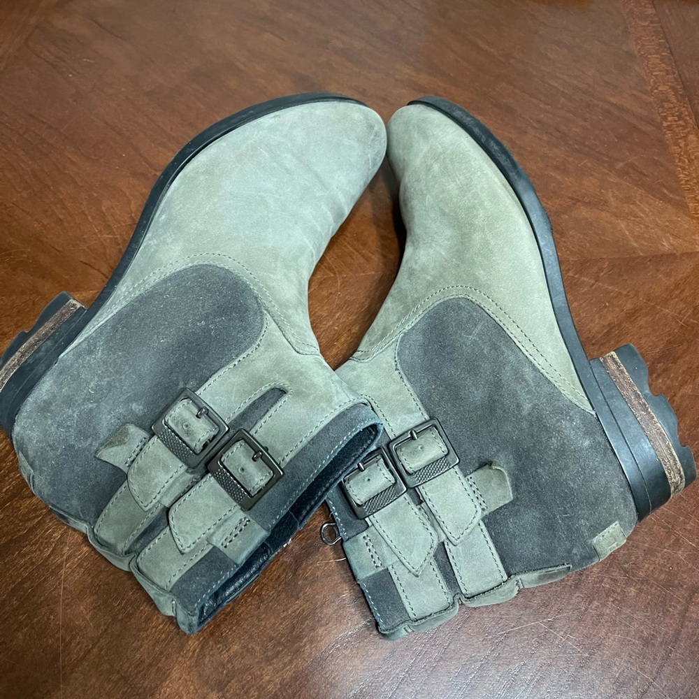 Sorel Lolla waterproof Bootie ankle boots - Picture 7 of 11